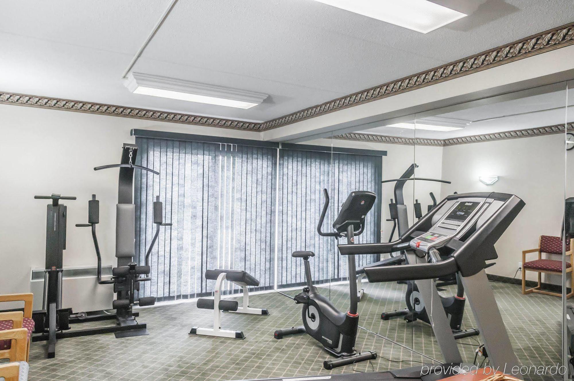 Comfort Inn Meadowvale Миссиссага Экстерьер фото